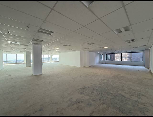 1,788M² OFFICE TO LET IN ROSEBANK